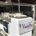 Violeta At Livadia 아파트 *