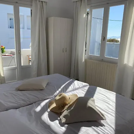 Apartmán Violeta At Livadia Páros