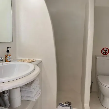 Apartman Violeta At Livadia Párosz